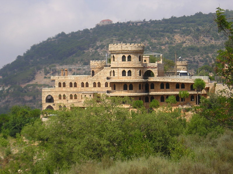 Dajr al-Kamar