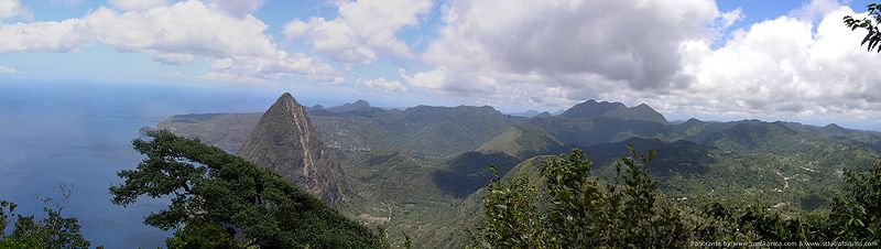 Montañas Pitons