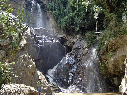 small rawana waterfall ella
