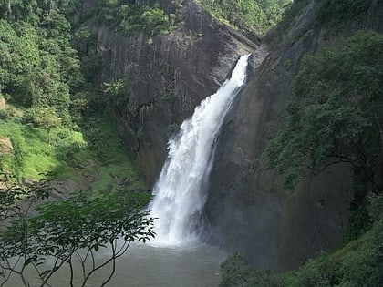 dunhinda falls badulla