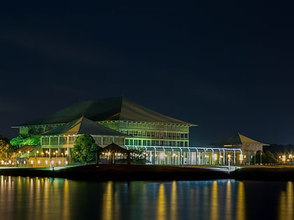 sri lankan parliament building sri jayewardenepura kotte