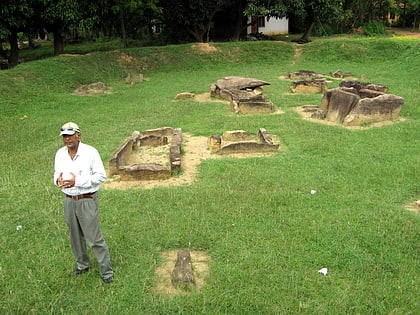ibbankatuwa megalithic tombs dambulla