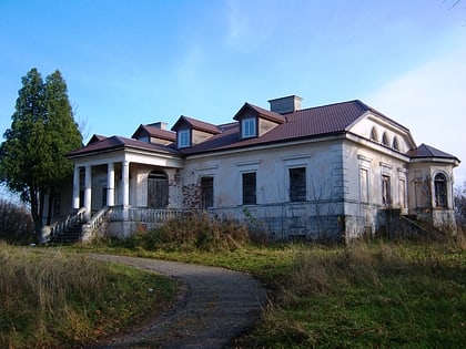 Leonpolis Manor