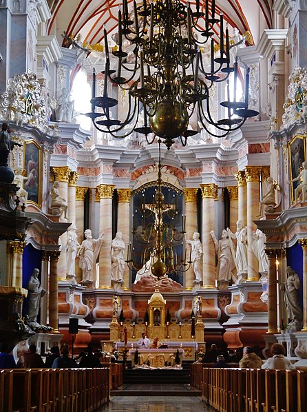 Bazylika archikatedralna Świętych Apostołów Piotra i Pawła