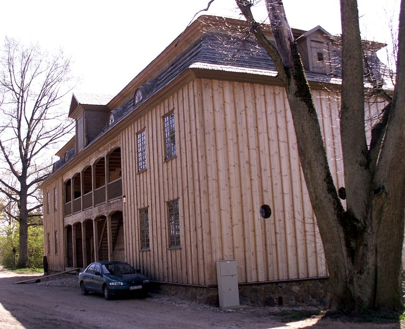 Kurtuvėnai Manor