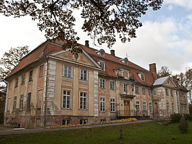 Ozolmuiža Manor