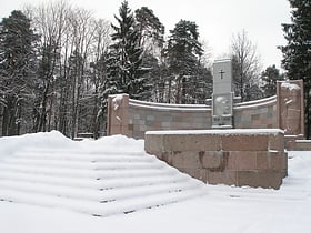 Cementerio del Bosque de Riga