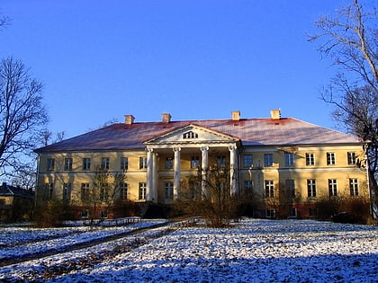 Snēpele Palace