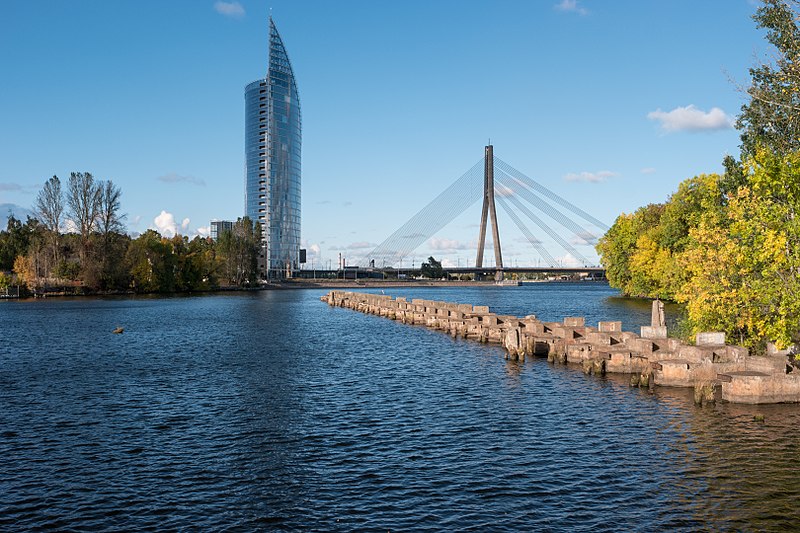 Vanšu Bridge