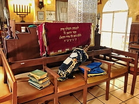 Rabbi Shalom Zaoui synagogue