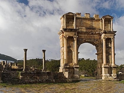 arch of caracalla site archeologique de volubilis