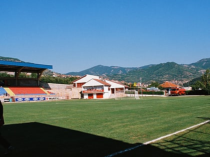 stadion miejski w kratowie