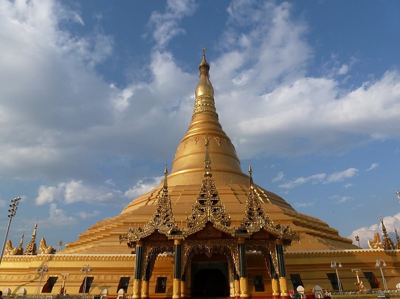 uppatasanti pagoda naypyidaw