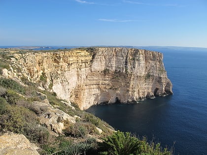 Ta' Ċenċ Cliffs