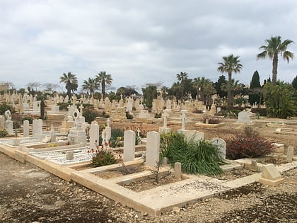 kalkara naval cemetery xghajra