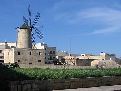 xarolla windmill iz zurrieq