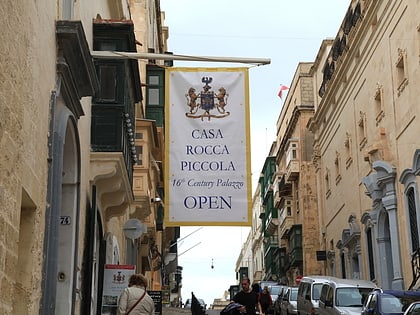 casa rocca piccola la valette