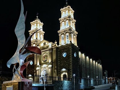 our lady of guadalupe cathedral san juan de los lagos