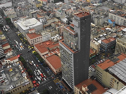 Edificio Miguel E. Abed