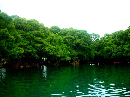 Lago de Camécuaro National Park