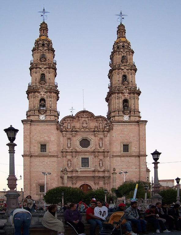 cathedral basilica of our lady of st john of the lakes san juan de los lagos