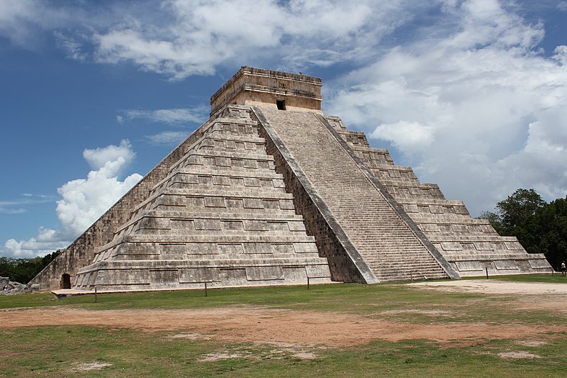 Pyramide de Kukulcán
