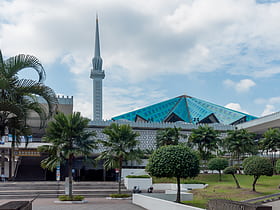 mezquita nacional de malasia kuala lumpur