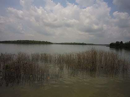 sultan iskandar reservoir