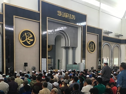 subang airport mosque shah alam