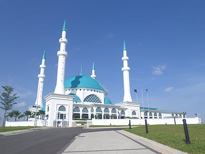 sultan iskandar mosque johor bahru