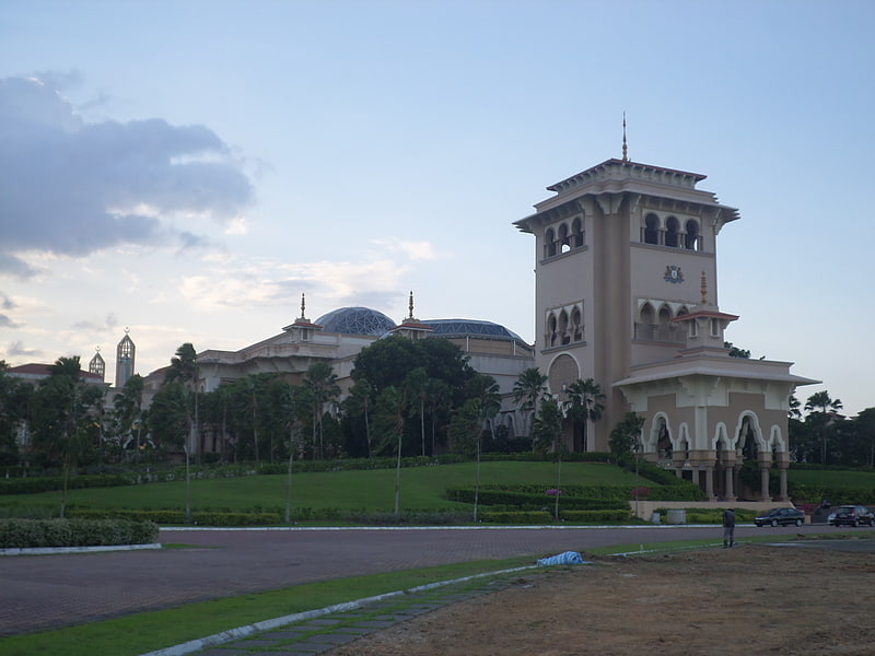 sultan ismail building iskandar puteri