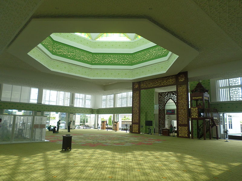 Raja Haji Fisabilillah Mosque