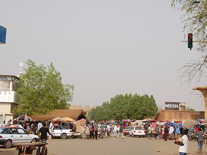 niamey grand market