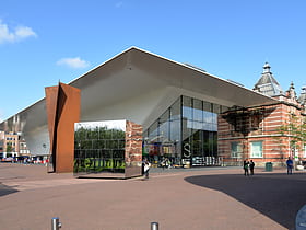 museo stedelijk amsterdam