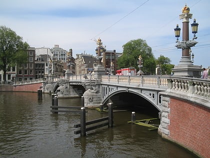 blauwbrug amsterdam