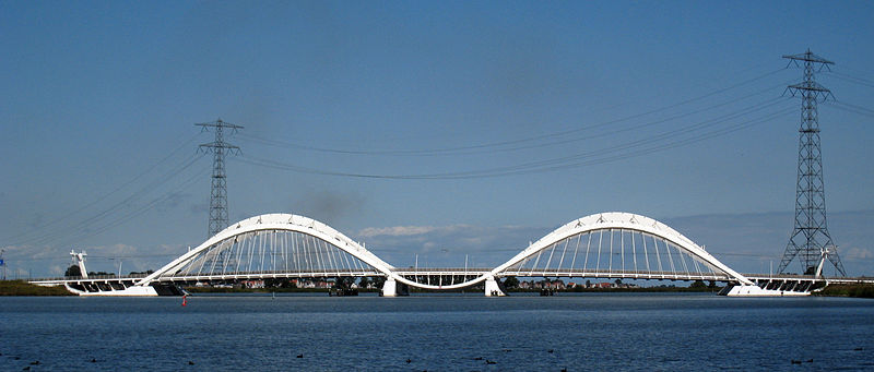 Enneüs Heerma Bridge