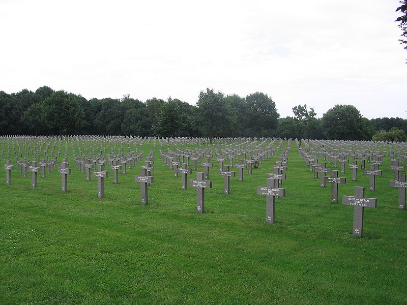 Ysselsteyn German war cemetery