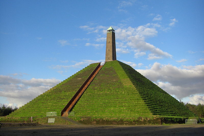 Pyramide d'Austerlitz