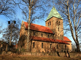 Gamle Aker kirke