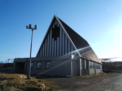 iglesia de henningsvaer