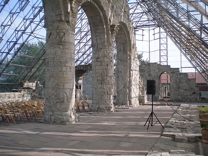 ruinas de la antigua catedral de hamar