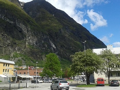 ardalstangen