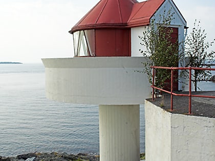 fjoloy lighthouse
