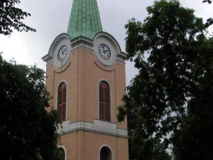 larvik kirke