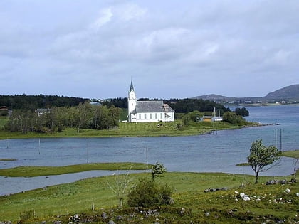 Vågøy Church