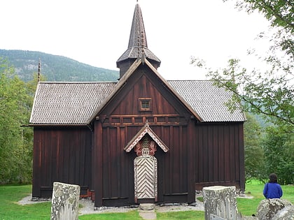 Iglesia de madera de Nore