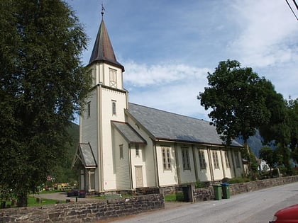 hjorundfjord church
