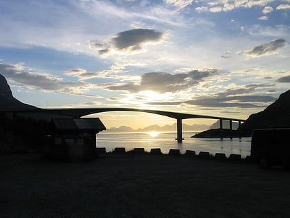 Puente de Mjøsund