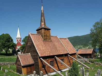 iglesia de madera de rodven