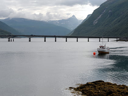Beisfjord Bridge